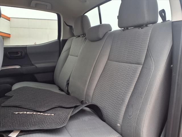 2016 Toyota Tacoma SR5 4x2 - Photo 5