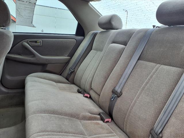 2001 Toyota Camry  - Photo 5