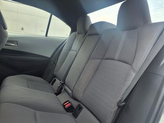 2023 Toyota Corolla SE - Photo 5
