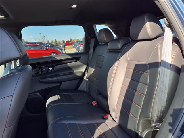 2023 Honda CR-V Hybrid Sport Touring - Photo 5