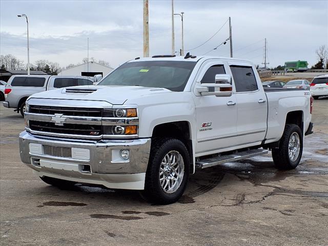 2018 Chevrolet Silverado 3500HD LTZ - Photo 6