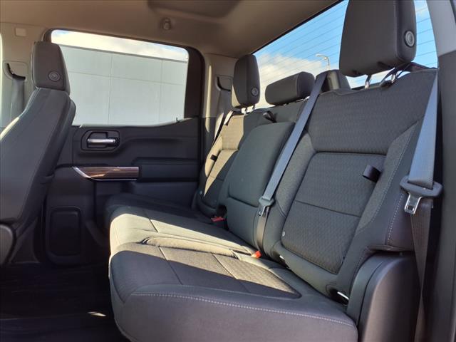 2019 Chevrolet Silverado 1500 RST - Photo 6
