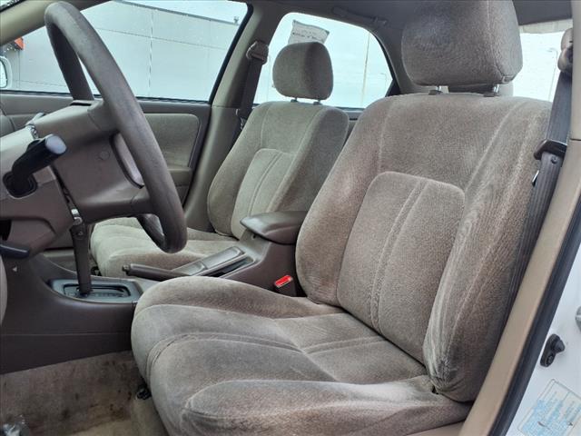 2001 Toyota Camry  - Photo 6