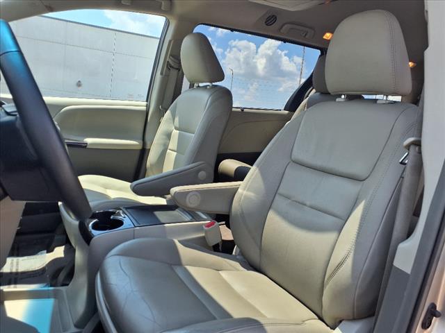 2016 Toyota Sienna L 7 Passenger - Photo 6