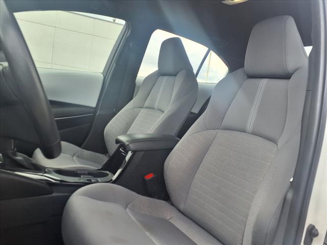 2023 Toyota Corolla SE - Photo 6