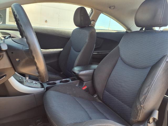 2013 Hyundai ELANTRA Coupe GS - Photo 6