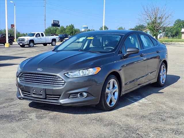 2016 Ford Fusion S - Photo 7