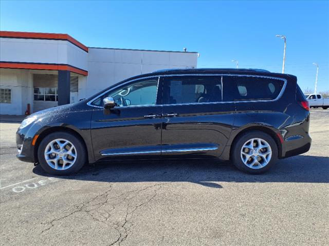 2020 Chrysler Pacifica Limited - Photo 8
