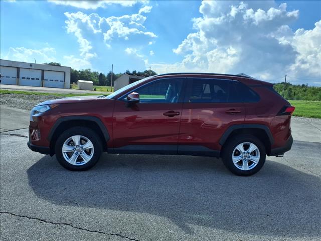 2021 Toyota RAV4 XLE - Photo 8