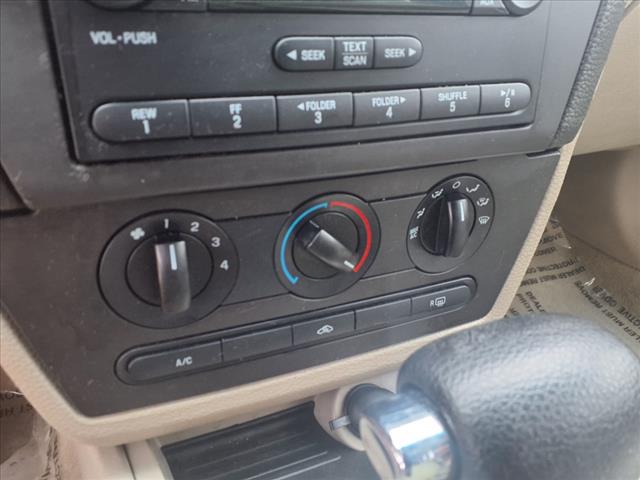 2007 Ford Fusion I-4 S - Photo 8