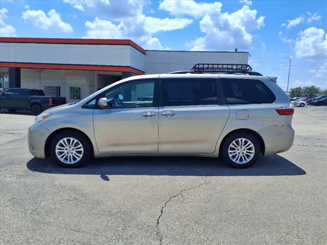 2016 Toyota Sienna L 7 Passenger - Photo 8