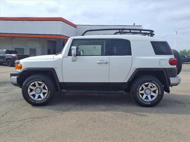2014 Toyota FJ Cruiser Base - Photo 8