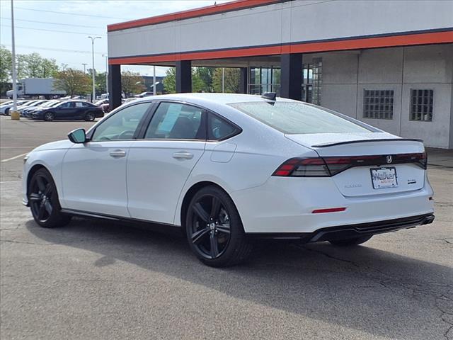 2023 Honda Accord Hybrid Sport-L - Photo 9