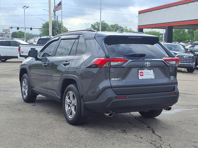 2024 Toyota RAV4 XLE - Photo 9