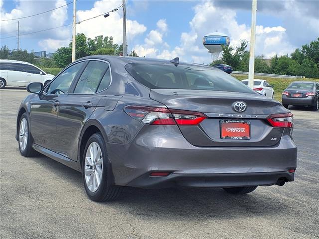 2023 Toyota Camry LE - Photo 9