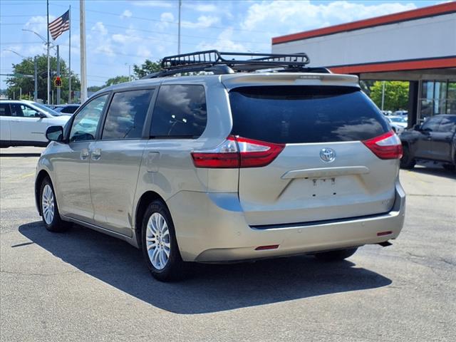 2016 Toyota Sienna L 7 Passenger - Photo 9