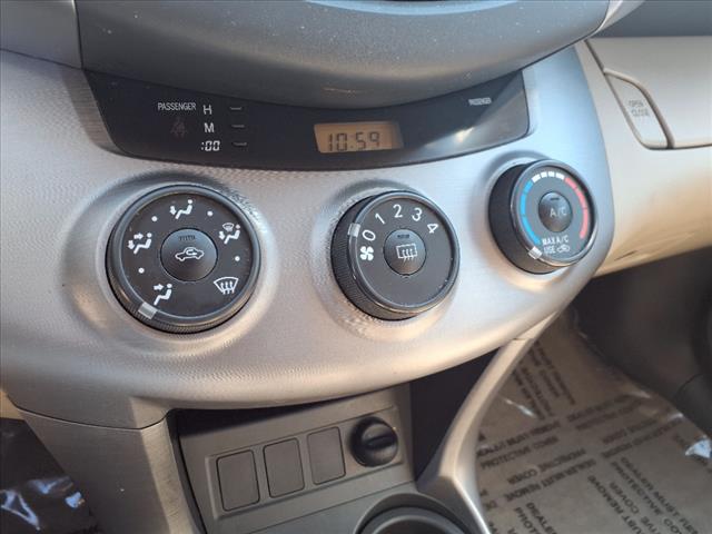 2008 Toyota RAV4  - Photo 9