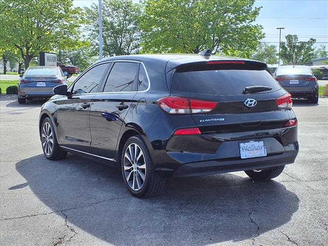 2018 Hyundai ELANTRA GT Base - Photo 9