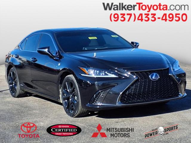 2022 Lexus ES 300h F SPORT