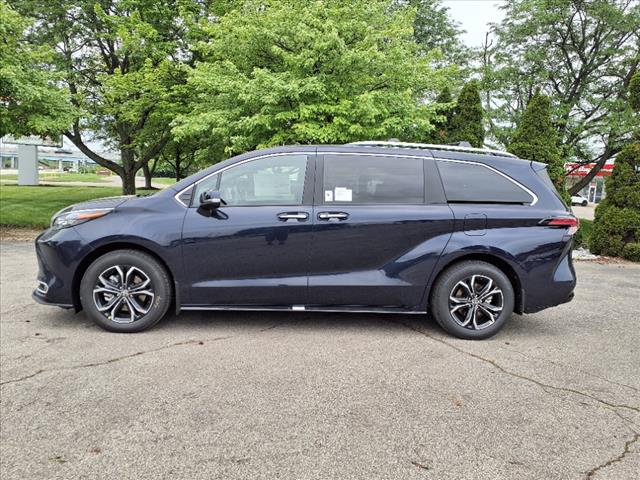 2025 Toyota Sienna Platinum 7 Passenger
