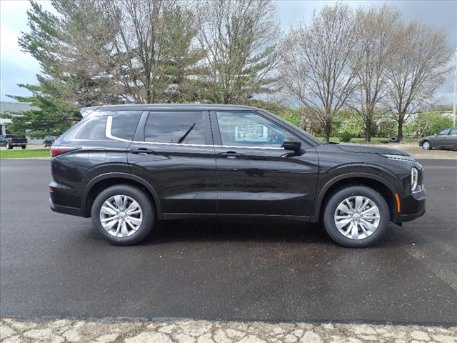 2025 Mitsubishi Outlander ES