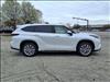 2025 Toyota Highlander Hybrid Platinum