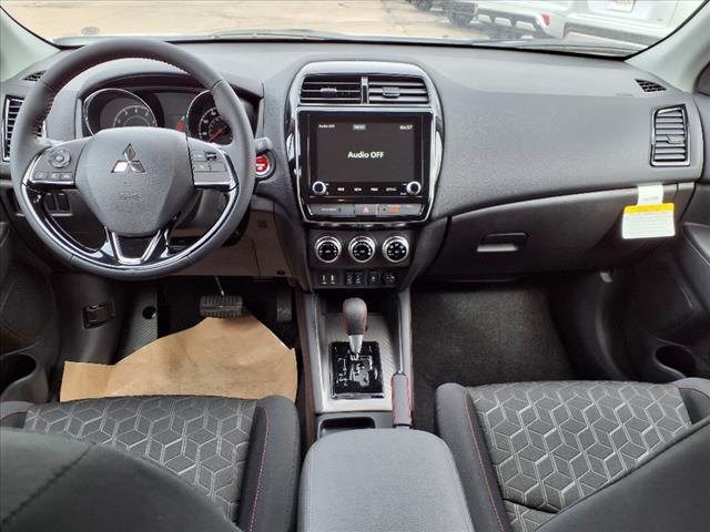 2024 Mitsubishi Outlander Sport S