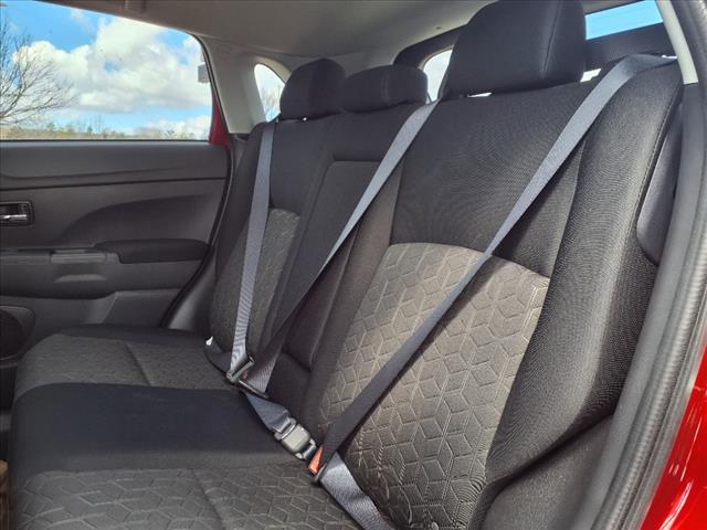 2025 Mitsubishi Outlander Sport 2.0 ES