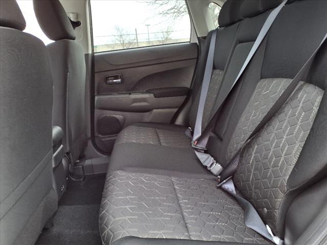 2024 Mitsubishi Outlander Sport S
