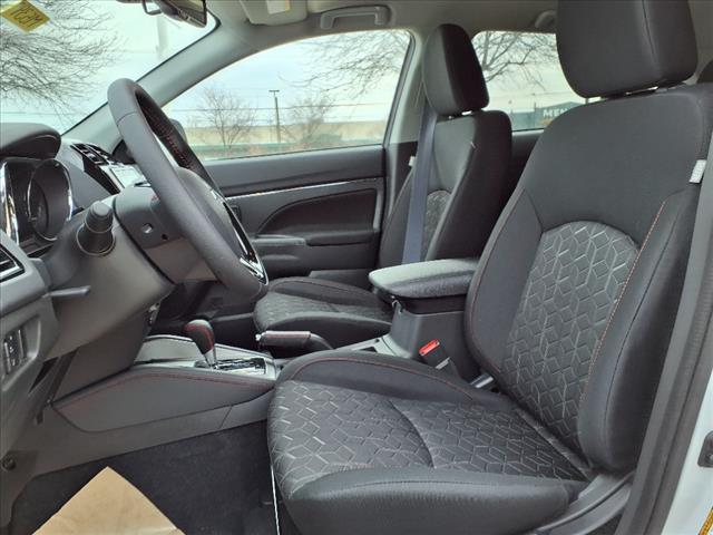 2024 Mitsubishi Outlander Sport S