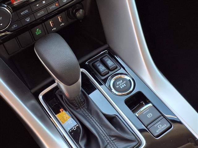 2025 Mitsubishi Eclipse Cross SE
