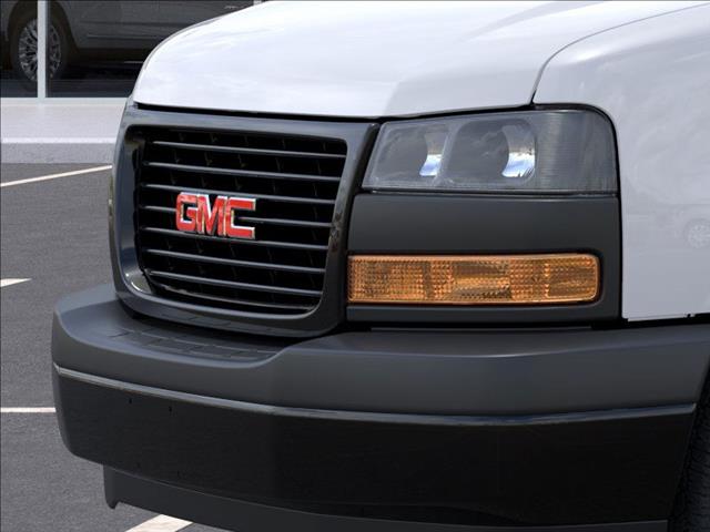 2025 GMC Savana TK