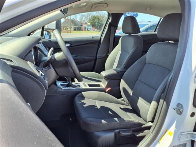 2018 Chevrolet Cruze LS Auto