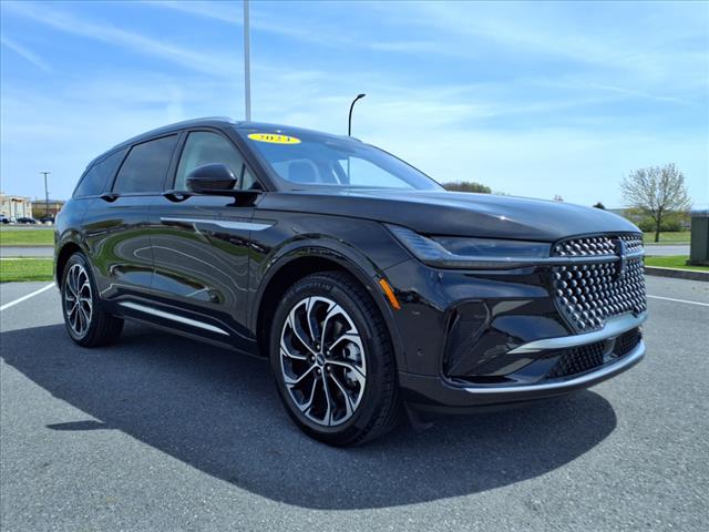 2024 Lincoln Nautilus Hybrid Reserve