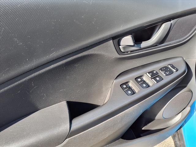 2022 Hyundai KONA SE