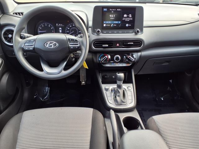 2023 Hyundai KONA SE