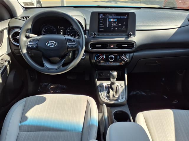2022 Hyundai KONA SEL