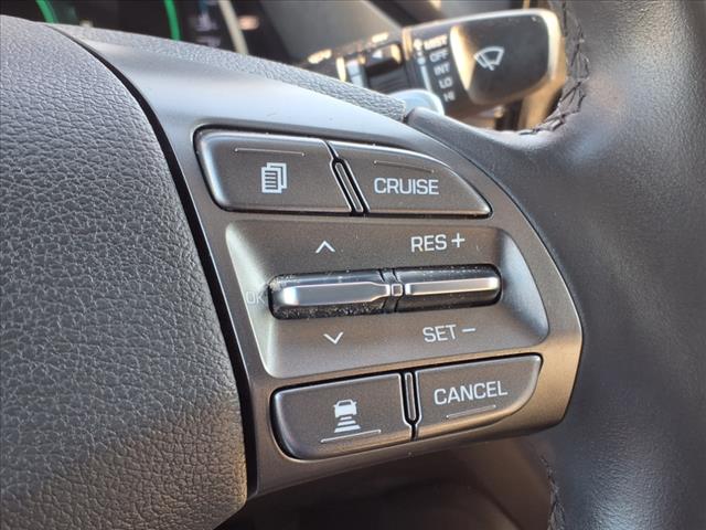 2021 Hyundai IONIQ Plug-in Hybrid SEL