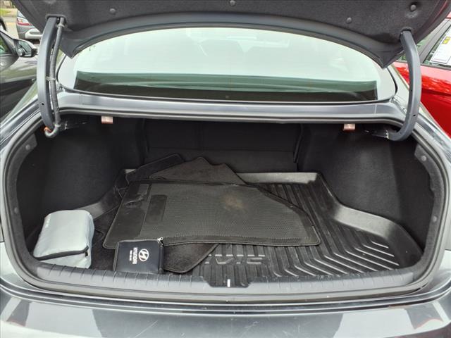 2023 Hyundai Sonata SE