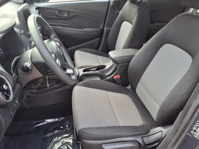 2023 Hyundai KONA SE