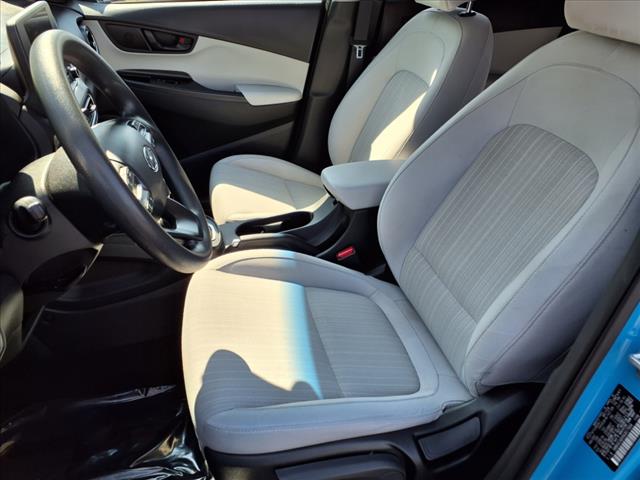 2022 Hyundai KONA SEL