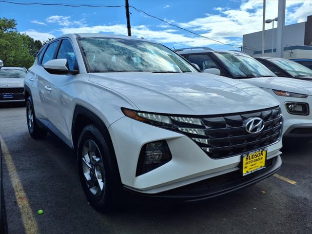2022 Hyundai TUCSON SE