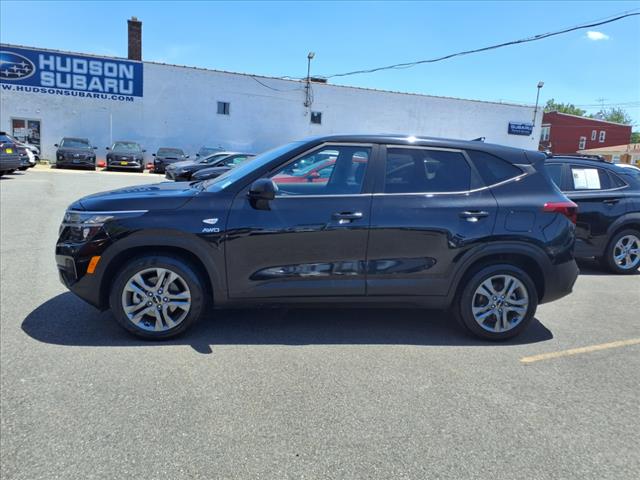 2023 Kia Seltos LX