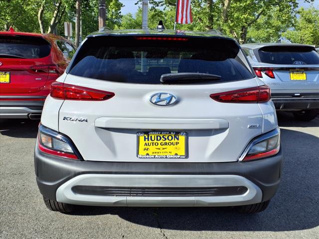 2023 Hyundai KONA SEL