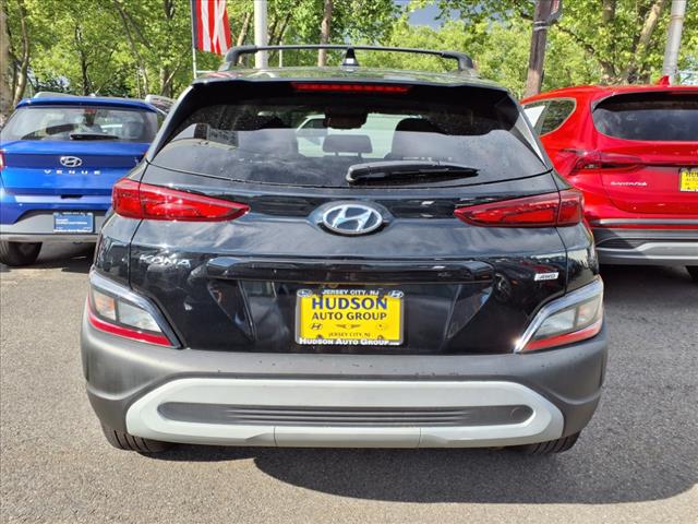 2023 Hyundai KONA SEL