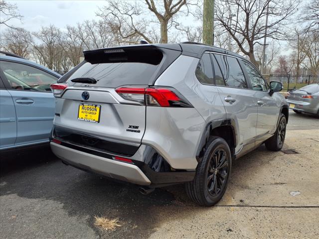 2024 Toyota RAV4 Hybrid XSE