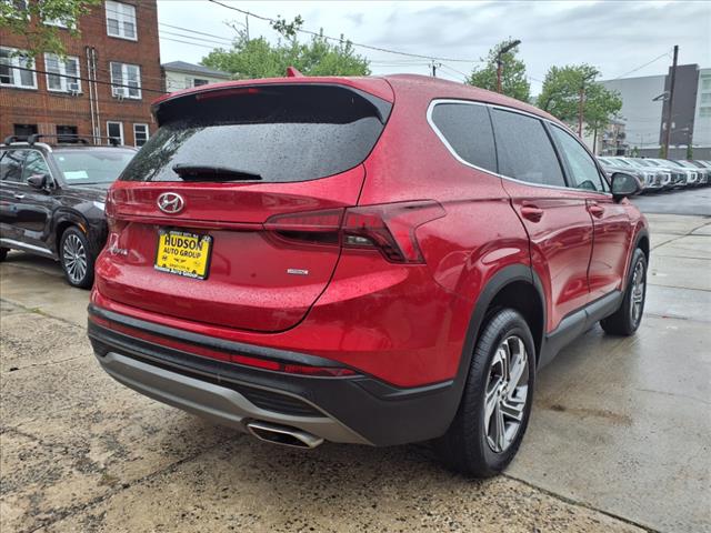2022 Hyundai SANTA FE SE