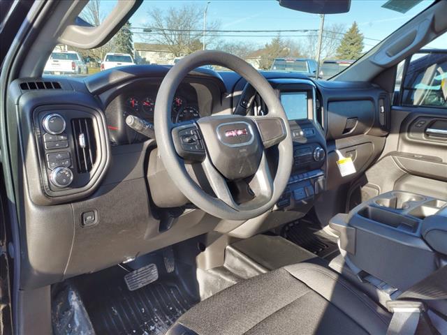 2025 GMC Sierra 2500HD Pro