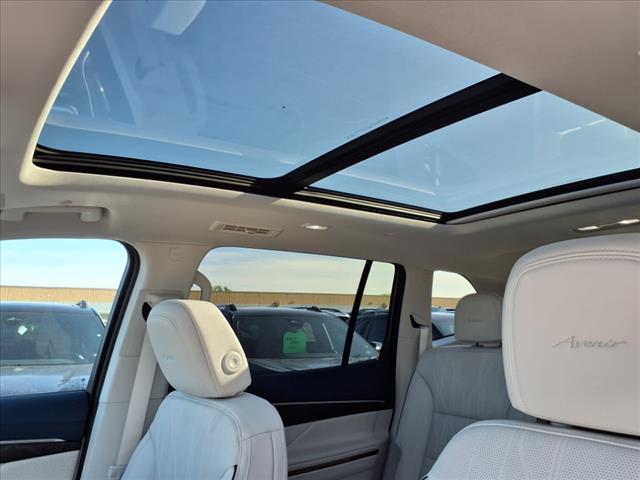 2025 Buick Enclave Avenir