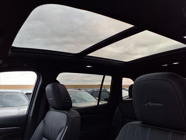2025 Buick Enclave Avenir